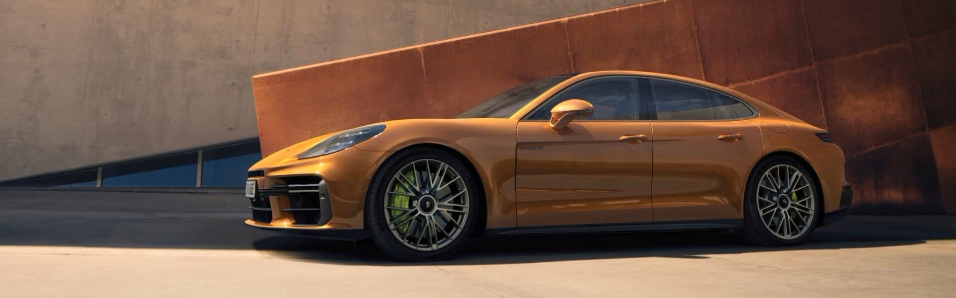2026 Porsche Panamera 4 E-Hybrid Banner