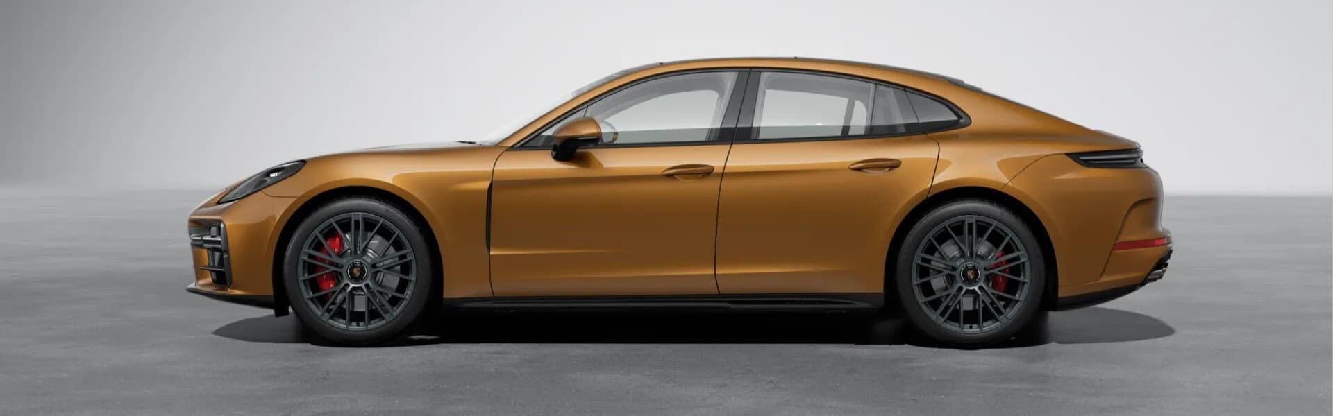 2025 Porsche Panamera Banner